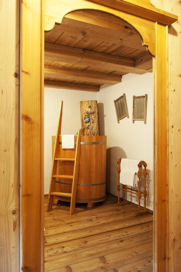 Hotel Almdorf Seinerzeit à Wiedweg Extérieur photo