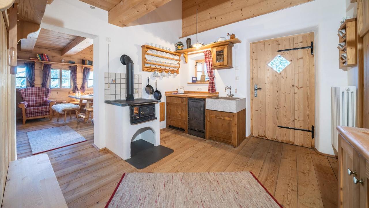 Hotel Almdorf Seinerzeit à Wiedweg Extérieur photo