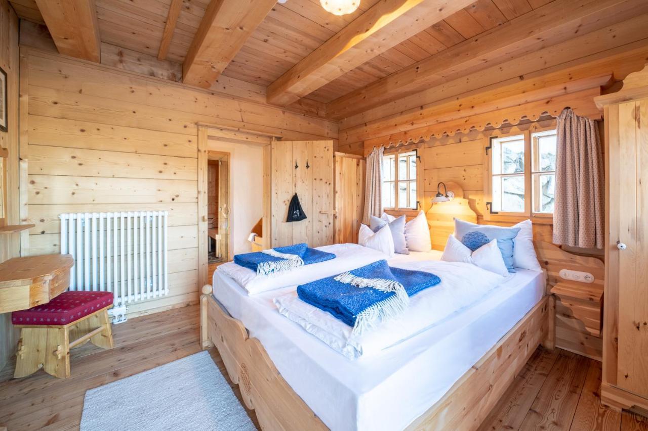 Hotel Almdorf Seinerzeit à Wiedweg Extérieur photo